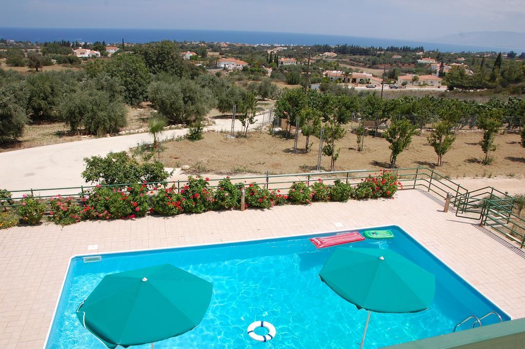 Villa Chrysanthia Polis Room photo